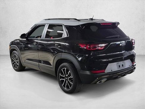 Used 2024 Chevrolet TrailBlazer ACTIV w/ Driver Confidence Package FWD image 7