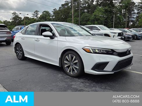 Used 2022 Honda Civic EX image 15