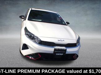 Used 2022 Kia Forte GT-Line w/ GT-Line Premium Package video 2