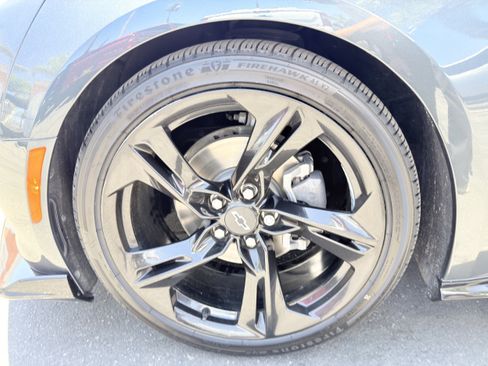 Used 2021 Chevrolet Camaro LT w/ RS Package RWD image 29
