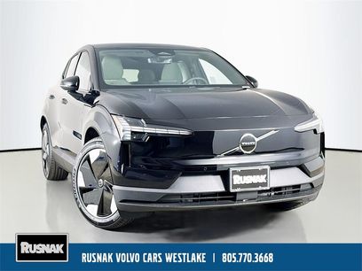 New 2026 Volvo EX30 Plus w/ Protection Package Premier