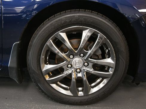 Used 2024 Subaru Crosstrek 2.0i Premium AWD/4WD image 32