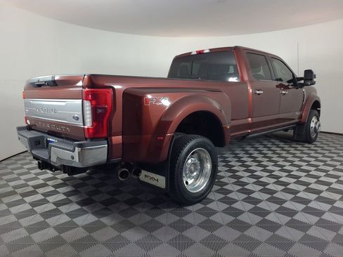 Used 2017 Ford F450 King Ranch w/ King Ranch Ultimate Package image 3