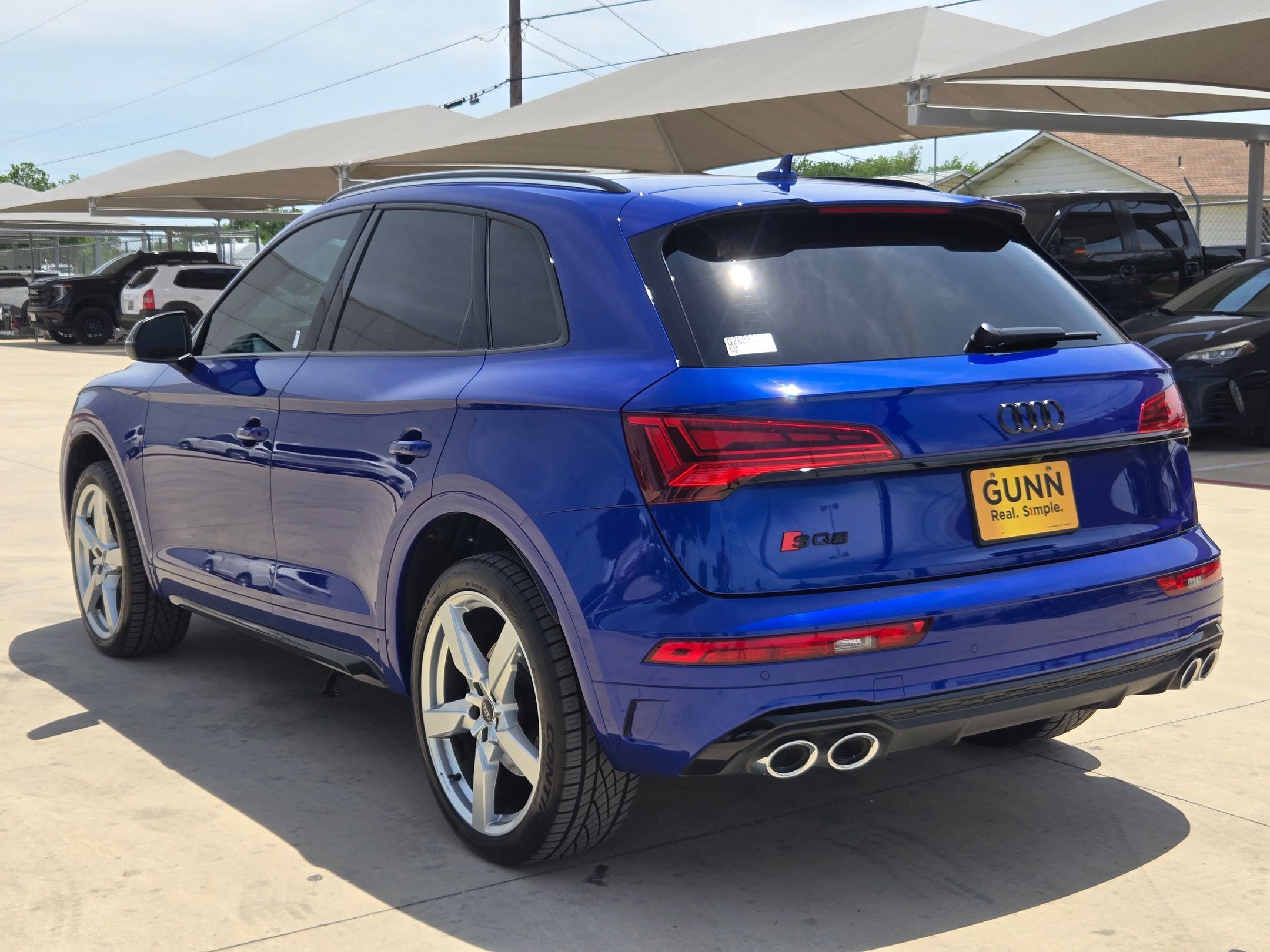 Used 2022 Audi SQ5 Premium Plus w/ Premium Plus Package AWD/4WD image 5
