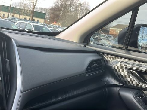 Certified 2024 Subaru Crosstrek 2.0i Premium image 21