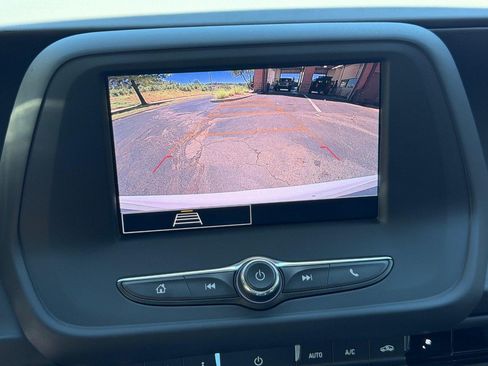 Used 2022 Chevrolet Camaro LT RWD image 19