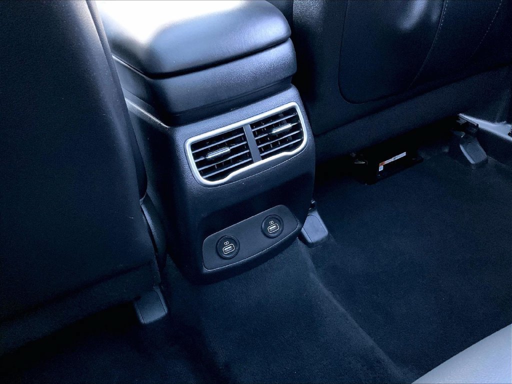 Used 2023 Hyundai Santa Fe SEL w/ Premium Package AWD/4WD image 29
