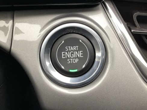 New 2026 Chevrolet Trax LT w/ Driver Confidence Package FWD image 32