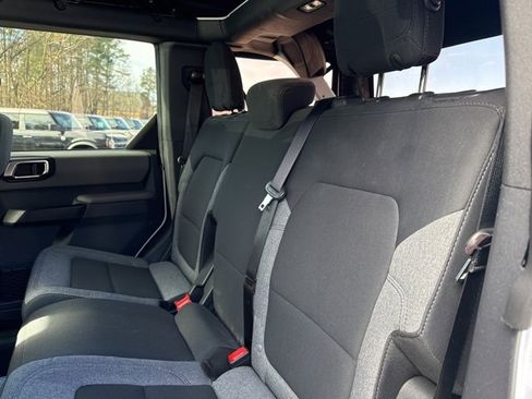 Used 2023 Ford Bronco Big Bend image 10