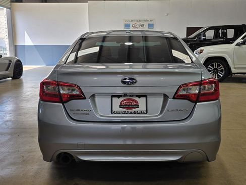 Used 2015 Subaru Legacy 2.5i Limited AWD/4WD image 5
