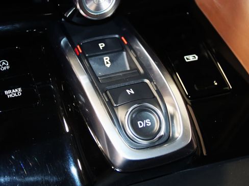 Used 2025 Acura MDX SH-AWD w/ Advance Package image 48