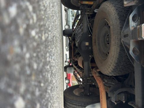 Used 2011 Toyota Tacoma PreRunner w/ TRD Off-Road Pkg image 13