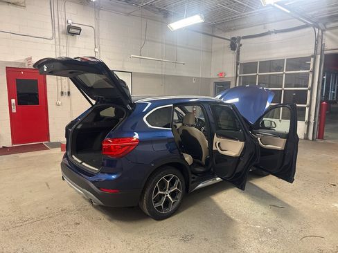 Used 2018 BMW X1 xDrive28i w/ Convenience Package image 12