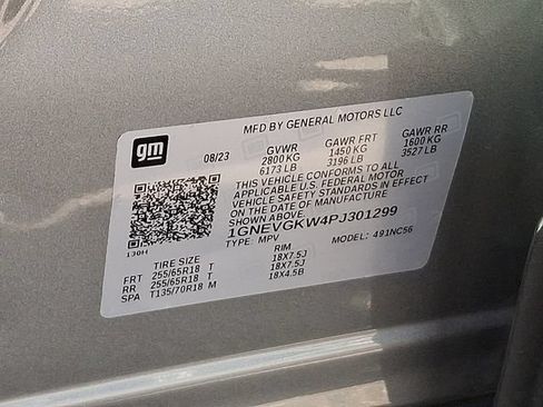 Used 2023 Chevrolet Traverse LT w/ LPO, Floor Liner Package AWD/4WD image 29