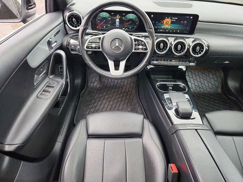 Used 2020 Mercedes-Benz A 220 4MATIC w/ Premium Package image 11