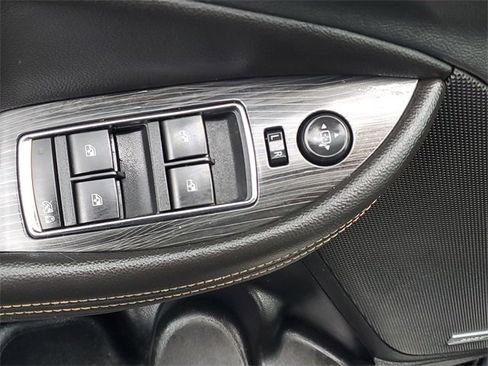 Used 2019 Chevrolet Impala Premier image 16