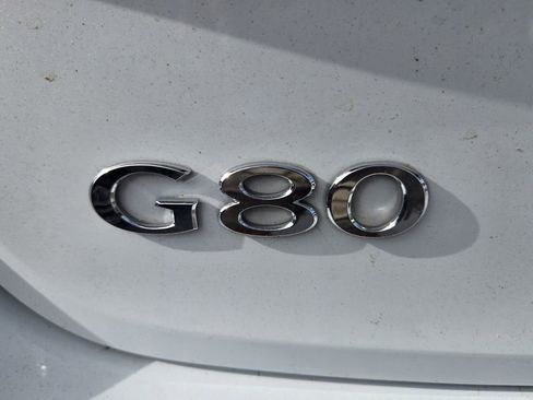 Used 2016 Hyundai Genesis 3.8 w/ Option Group 02 image 9