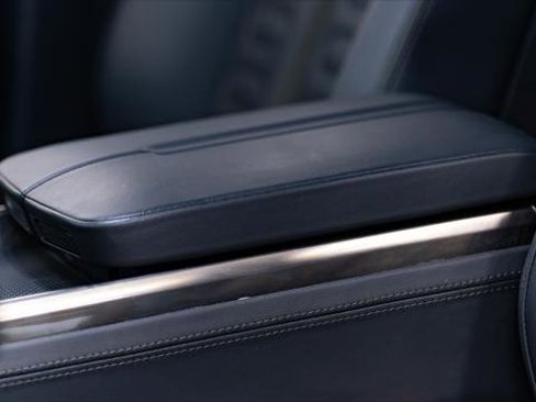 Used 2022 Rivian R1T Adventure image 33