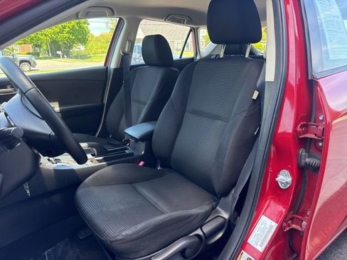 Used 2013 MAZDA MAZDA3 i Touring FWD image 10