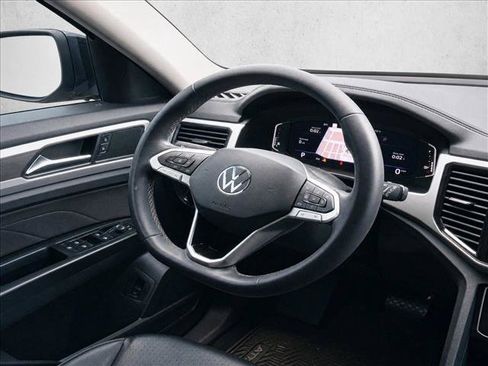 Used 2021 Volkswagen Atlas SEL FWD image 22