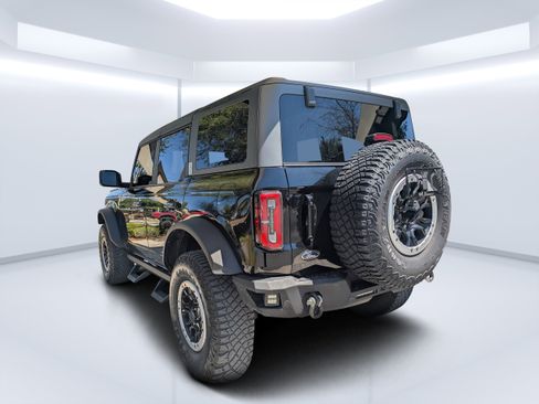 Used 2024 Ford Bronco Outer Banks w/ Sasquatch Package AWD/4WD image 5