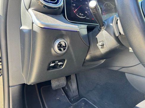 Certified 2022 Mercedes-Benz C 300 Sedan image 7