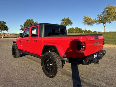 Used 2020 Jeep Gladiator Overland image 7