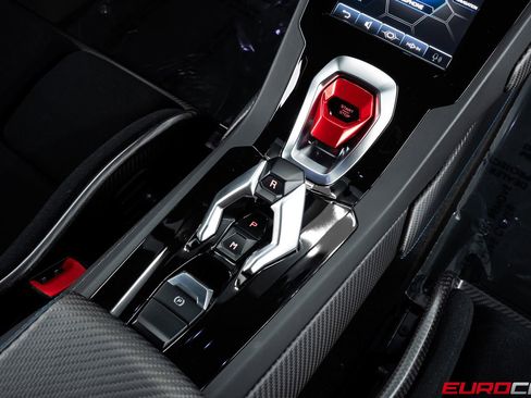 Used 2020 Lamborghini Huracan EVO image 33