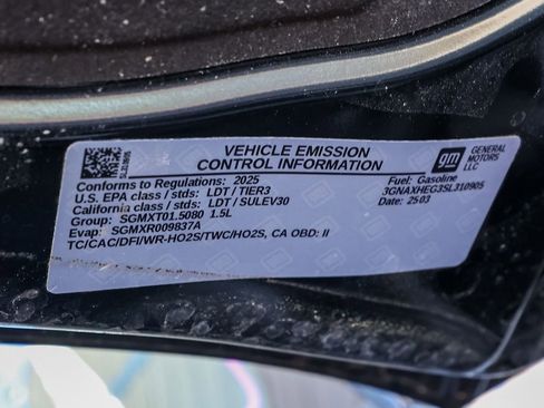 Used 2025 Chevrolet Equinox LT image 31