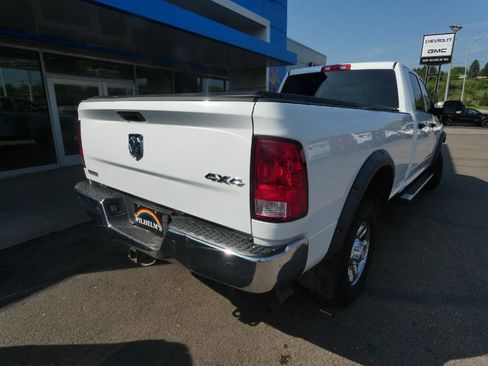 Used 2018 RAM 2500 Tradesman w/ Chrome Appearance Group AWD/4WD image 3