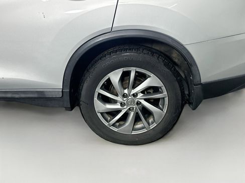 Used 2015 Nissan Rogue SL FWD image 11