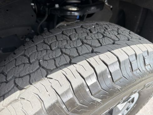 Used 2024 Toyota Tacoma TRD Off-Road AWD/4WD image 13