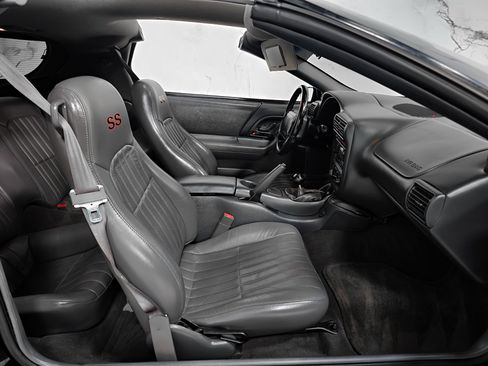 Used 1999 Chevrolet Camaro Z28 w/ SS Performance/Appearance Pkg image 4