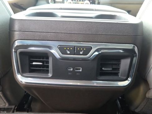 Used 2026 GMC Sierra 2500 SLT w/ SLT Premium Package AWD/4WD image 16