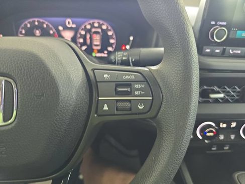 Used 2023 Honda Accord EX image 19