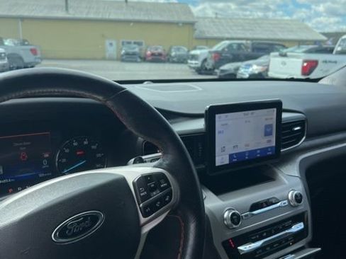 Used 2023 Ford Explorer Timberline w/ Timberline Technology Package AWD/4WD image 33