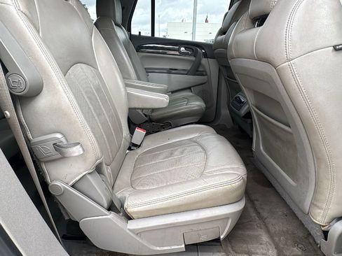 Used 2014 Buick Enclave Leather image 24