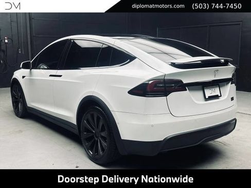 Used 2023 Tesla Model X Plaid AWD/4WD image 4