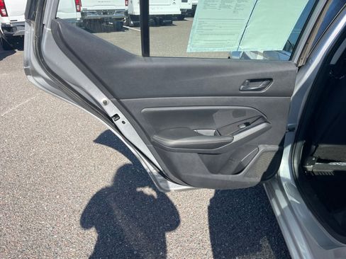 Used 2023 Nissan Altima 2.5 SV image 21