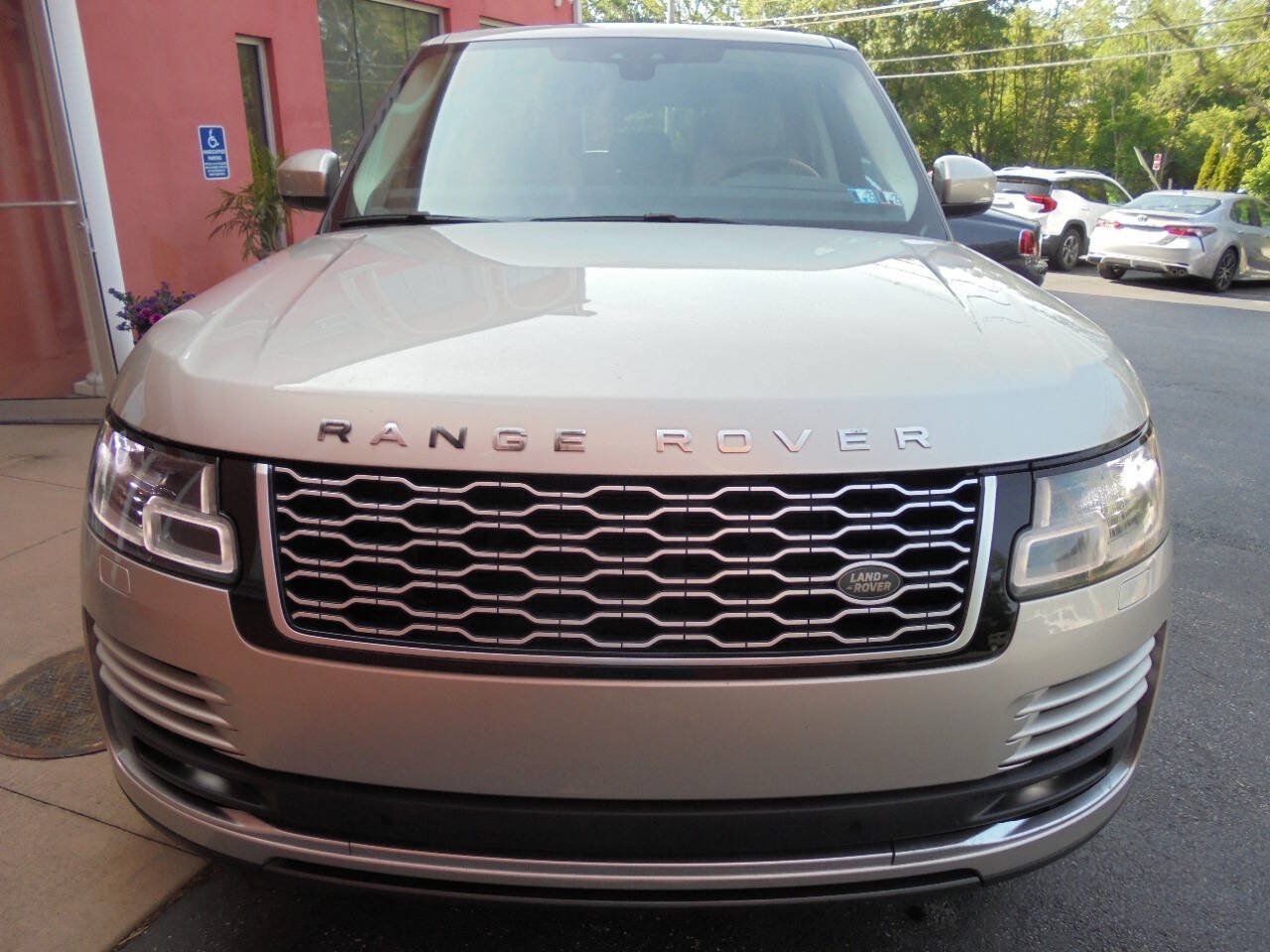 Used 2019 Land Rover Range Rover HSE AWD/4WD image 33