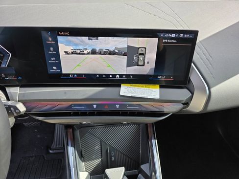 New 2026 BMW X3 xDrive30 w/ Premium Package image 14