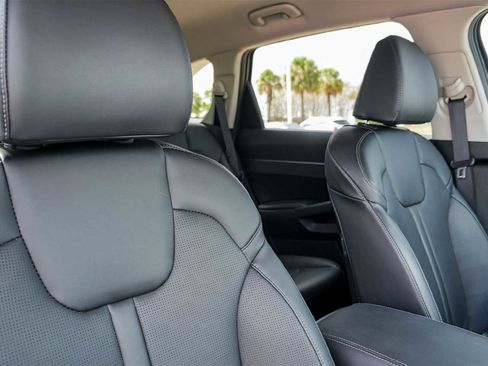 Used 2025 Kia Sorento EX image 14