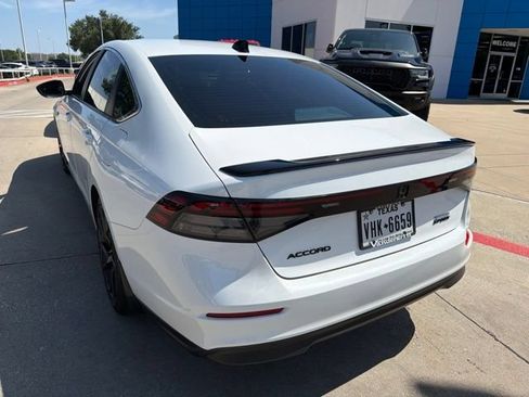 Used 2024 Honda Accord Sport image 7