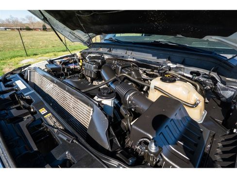 Used 2014 Ford F250 Lariat w/ Lariat Interior Package image 33