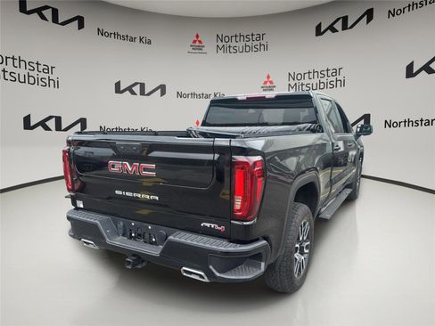 Used 2022 GMC Sierra 1500 AT4 AWD/4WD image 5