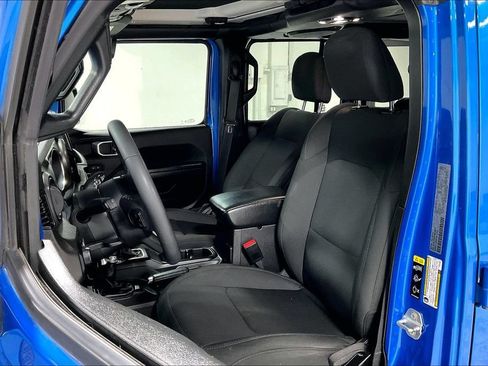 Used 2023 Jeep Wrangler Unlimited Sport AWD/4WD image 31
