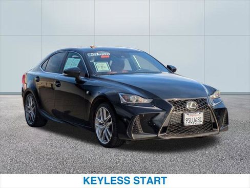 Used 2017 Lexus IS 200t image 4