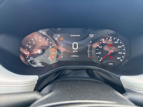 Used 2025 Jeep Compass Limited AWD/4WD image 33