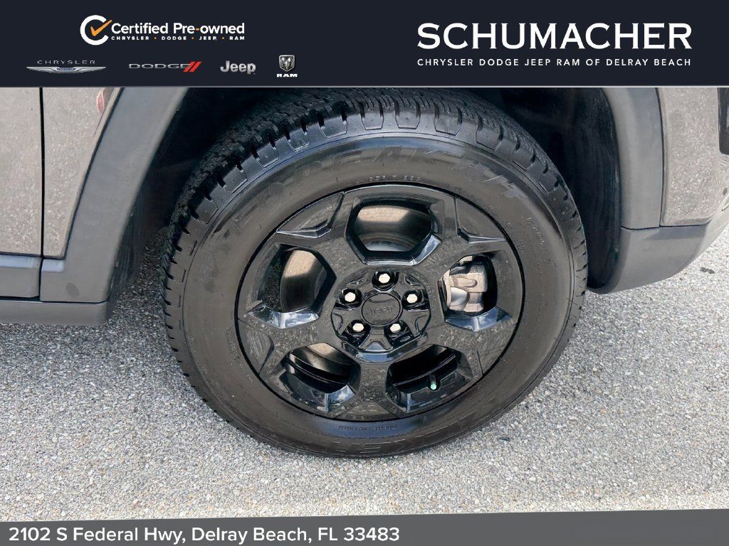 Certified 2023 Jeep Compass Trailhawk AWD/4WD image 20