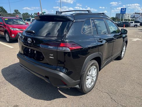 New 2026 Toyota Corolla Cross LE w/ Moonroof Package AWD/4WD image 7